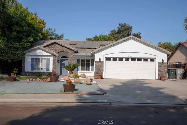 2309 N Linda Vista ST, Visalia, CA 93291