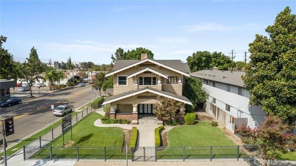 1701 F ST, Bakersfield, CA 93301