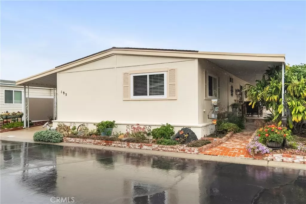 Camarillo, CA 93012,195 Rancho Adolfo DR #129