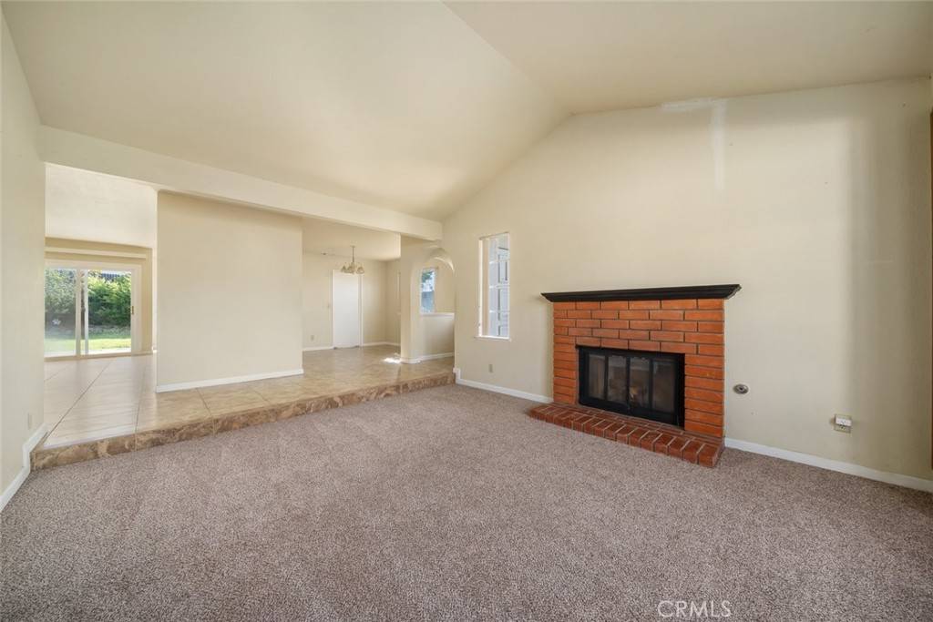 Santa Maria, CA 93455,473 Hartnell RD