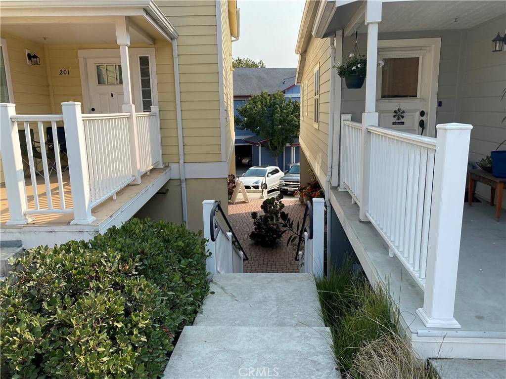 Arroyo Grande, CA 93420,528 530 E Branch ST #A