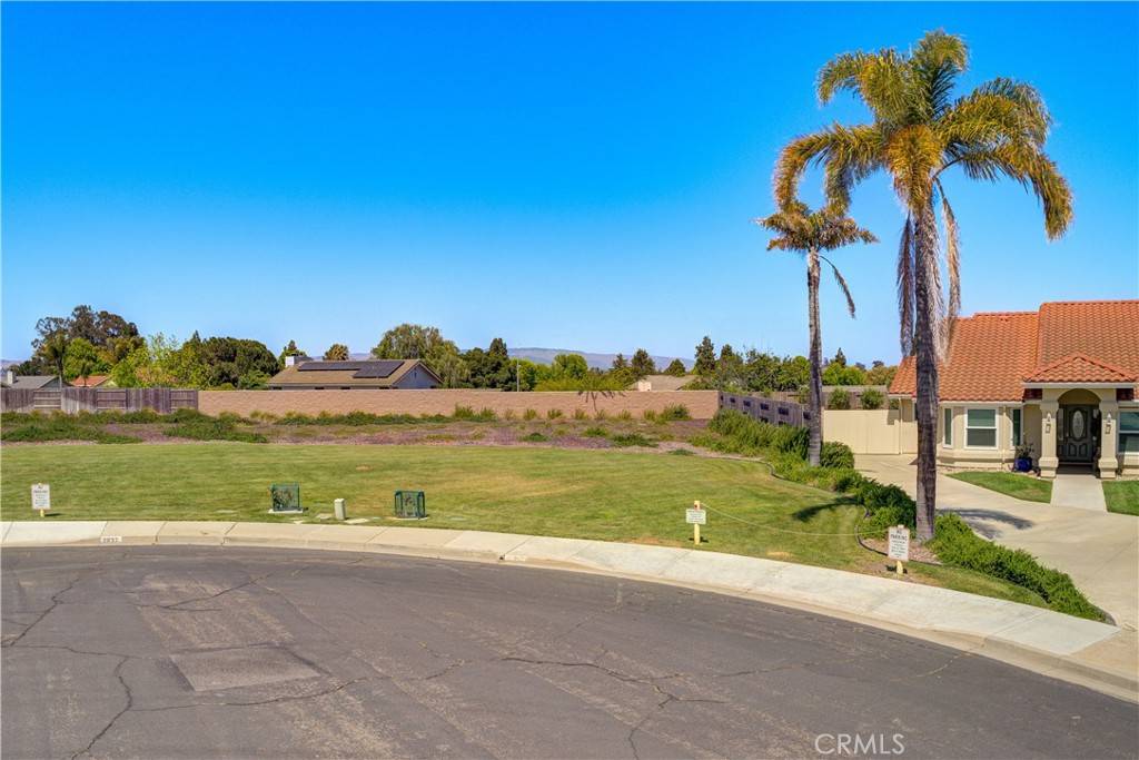 Santa Maria, CA 93455,2833 Starlite CT