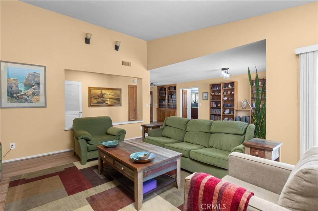 Lompoc, CA 93436,3194 Manley DR