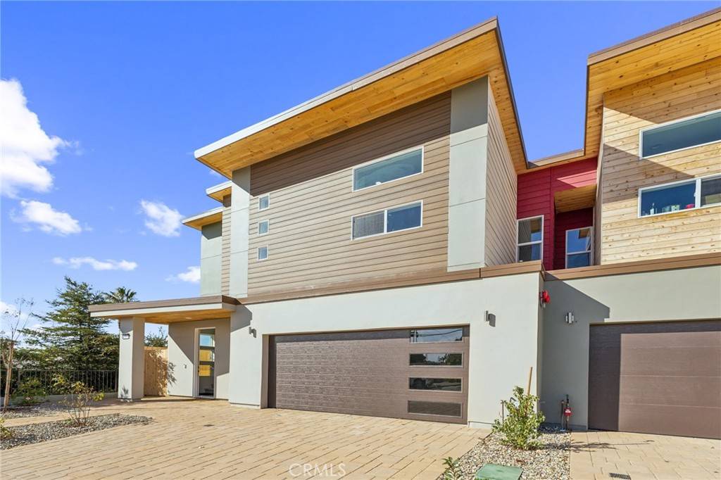 Grover Beach, CA 93433,453 N 13th ST