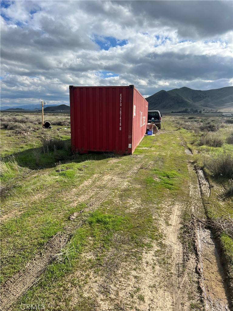 1 Cole TRL, Santa Margarita, CA 93453