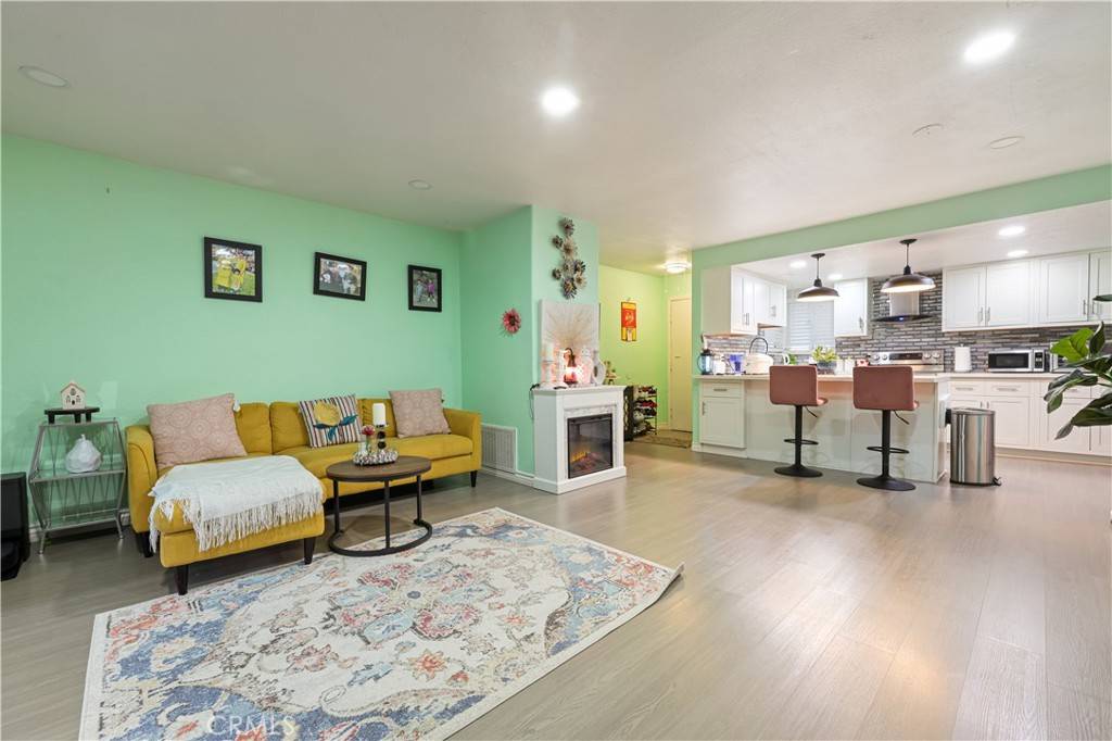Escondido, CA 92027,1257 E Grand AVE #A