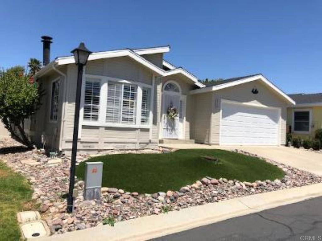 15935 Spring Oaks Rd #209, El Cajon, CA 92021