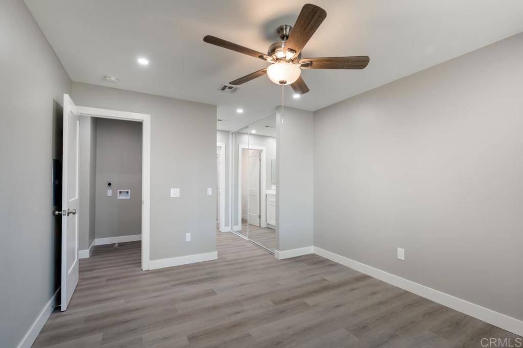 San Diego, CA 92126,10692 Dabney DR #103