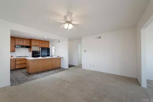 Chula Vista, CA 91910,831 FLOYD AVE