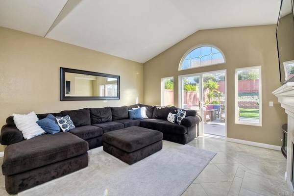 Escondido, CA 92026,2473 Bear Rock Gln