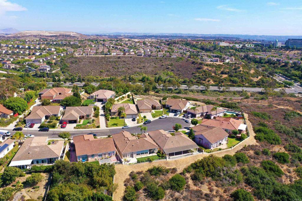 Chula Vista, CA 91910,937 PASEO LA CRESTA