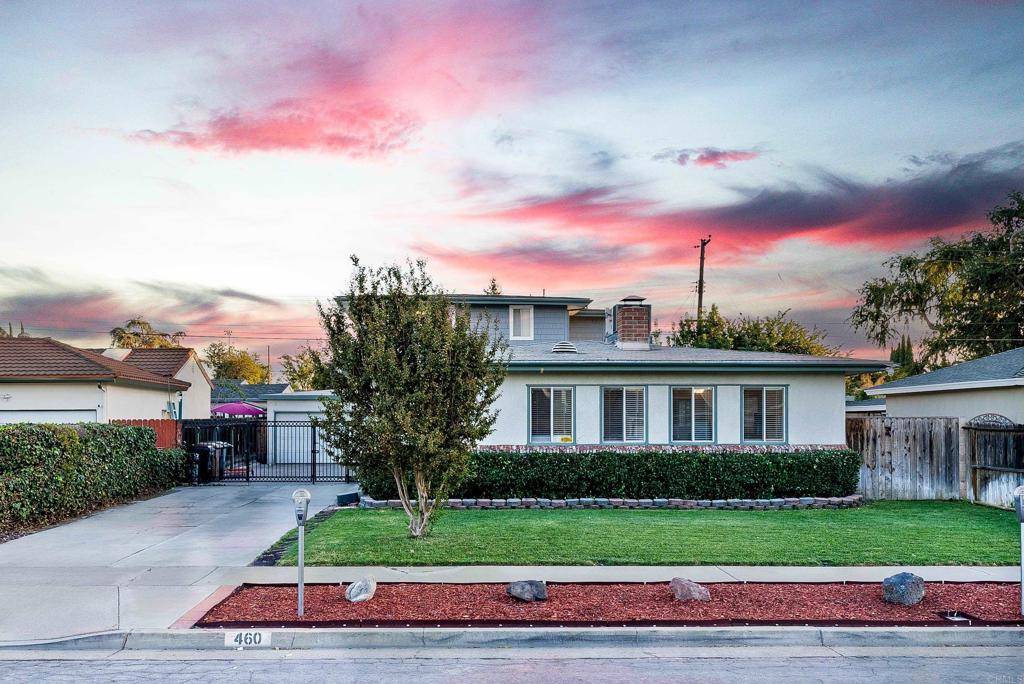 460 W hill, Fullerton, CA 92832