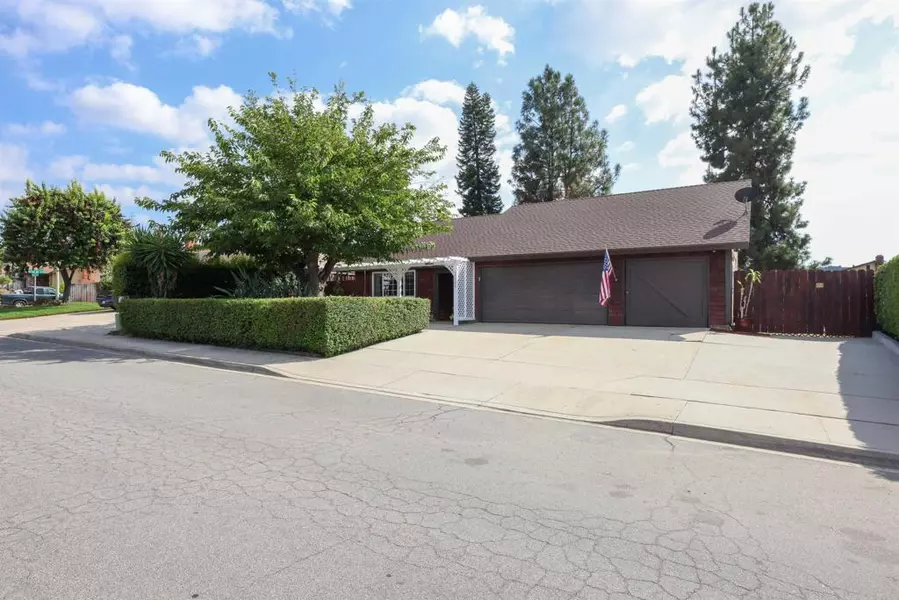 13609 Choisser Lane, Lakeside, CA 92040