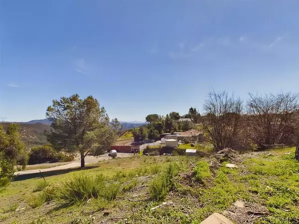 Jamul, CA 91935,20596 Manzanita Way