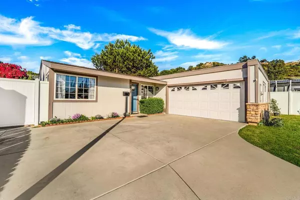 220 Riley PL, Escondido, CA 92027