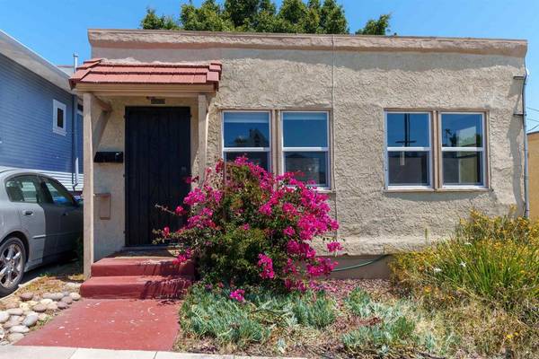 1918 22 Howard Ave., San Diego, CA 92104