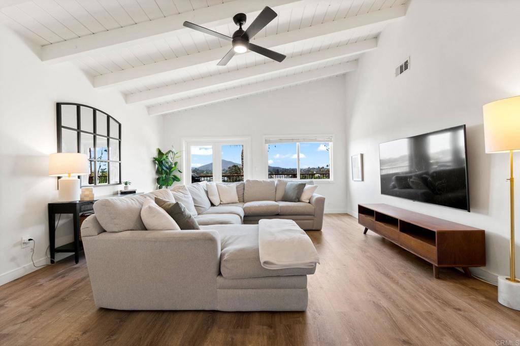 La Mesa, CA 91942,4958 Colina Drive