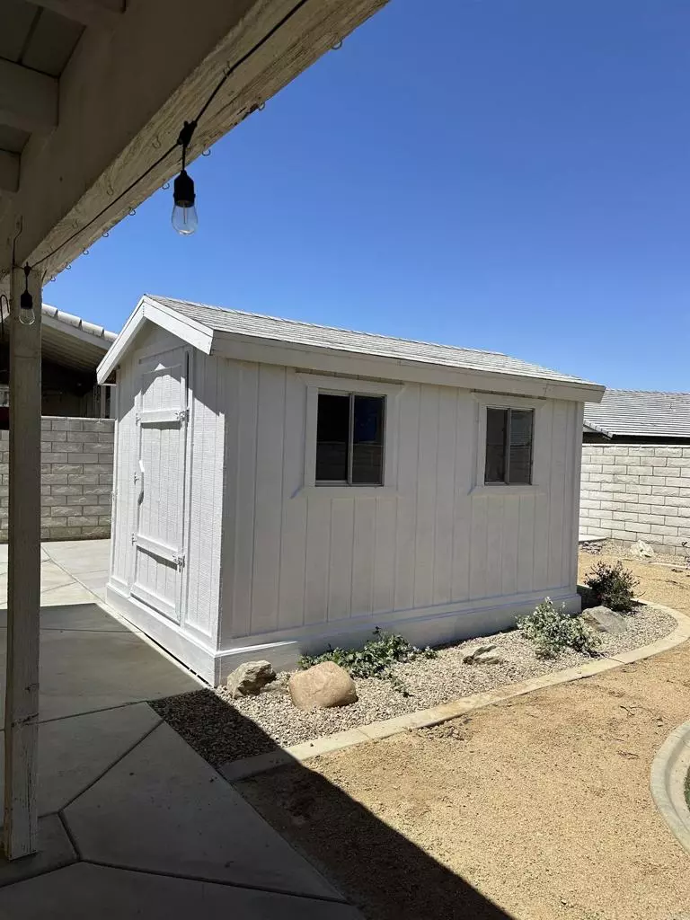 Victorville, CA 92395,13139 Clipper Dr.