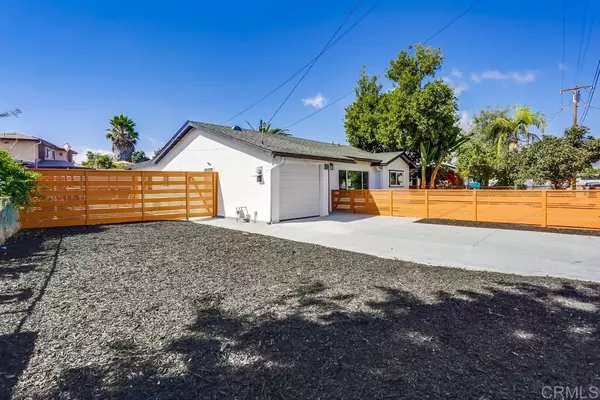 Vista, CA 92083,1218 Teelin AVE