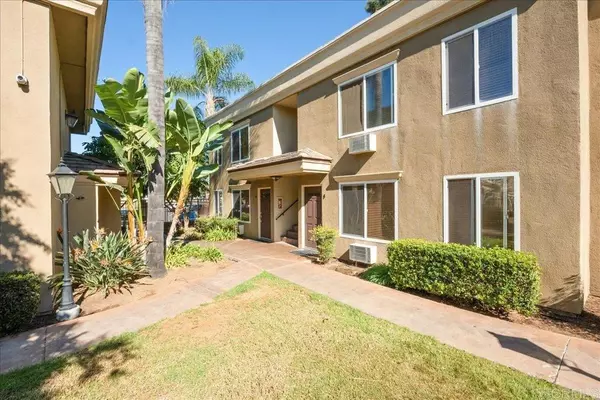 792 Avocado AVE #12, El Cajon, CA 92020