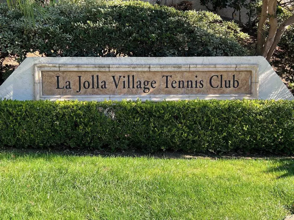 La Jolla, CA 92037,3770 La Jolla Village DR