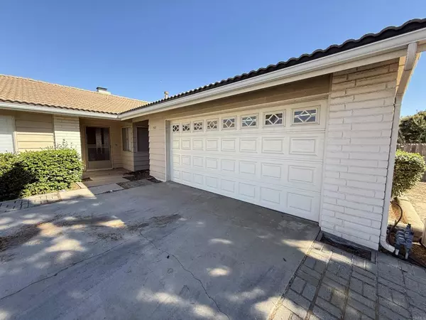 Bonita, CA 91902,5421 Horse Ridge WAY