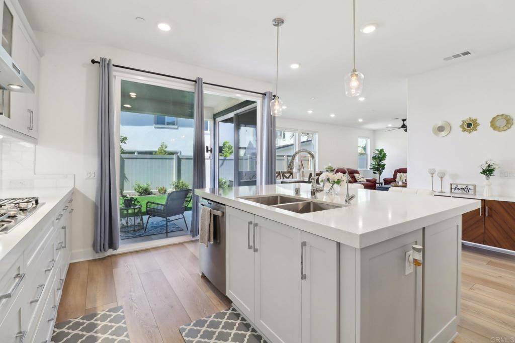 San Diego, CA 92129,12610 Stella LN