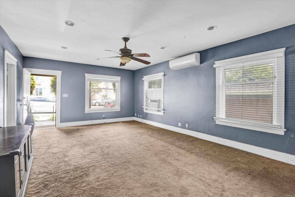 La Mesa, CA 91941,4312 Parks AVE