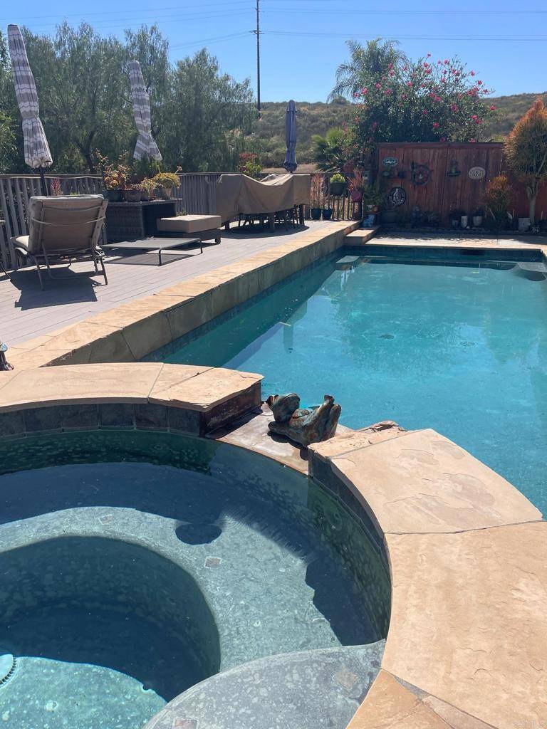 Lakeside, CA 92040,13123 Morning Glory Dr