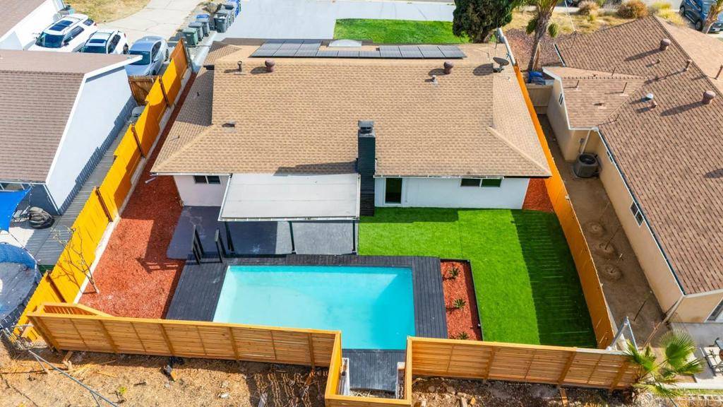10410 Fairhill DR, Spring Valley, CA 91977