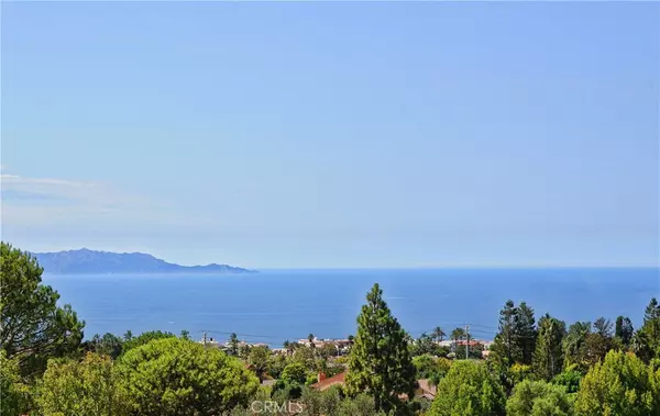 Rancho Palos Verdes, CA 90275,29511 Oceanport RD