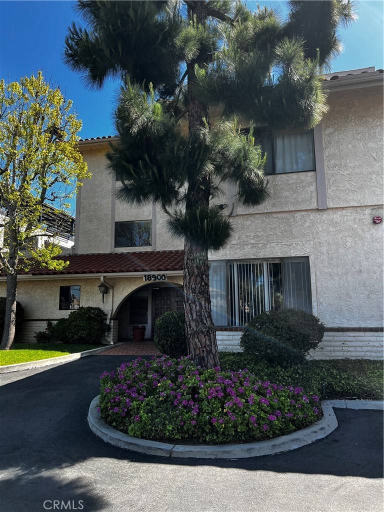 Huntington Beach, CA 92648,18900 Delaware Street #221