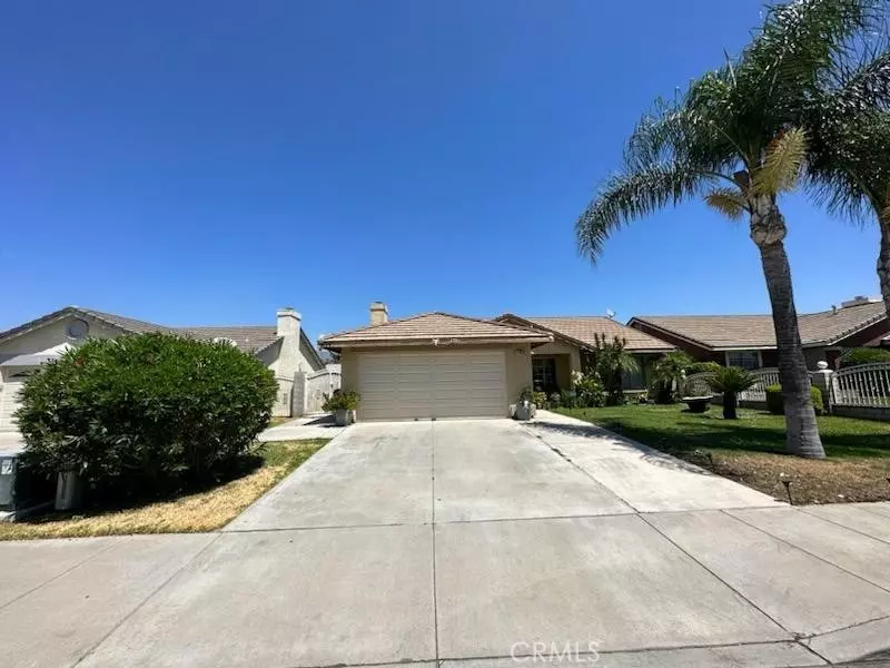 14752 Manzanita DR, Fontana, CA 92335