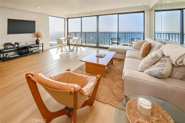 721 Esplanade #301, Redondo Beach, CA 90277