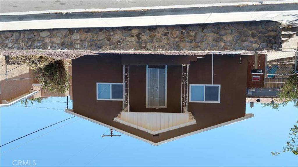 524 E Fredricks ST, Barstow, CA 92311