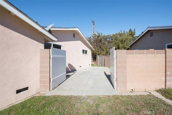 3535 Ely AVE, Long Beach, CA 90808