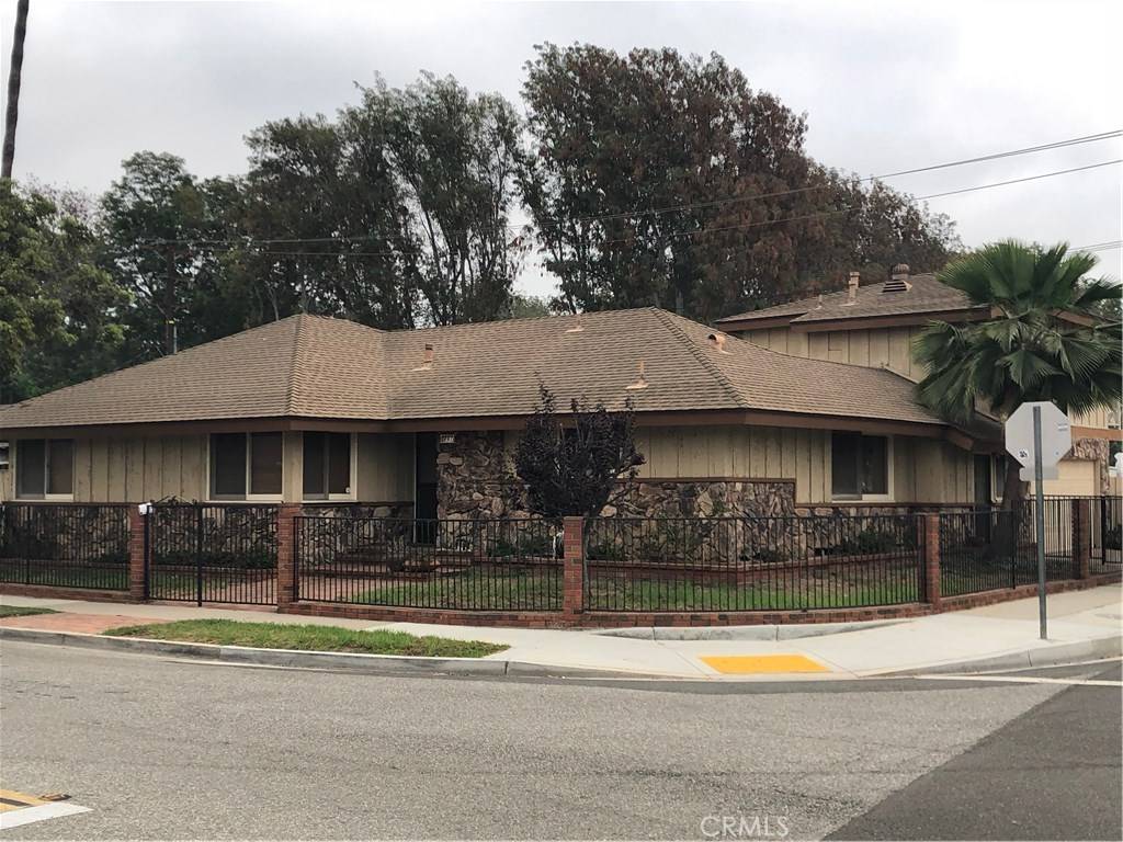 891 Presidio DR, Costa Mesa, CA 92626
