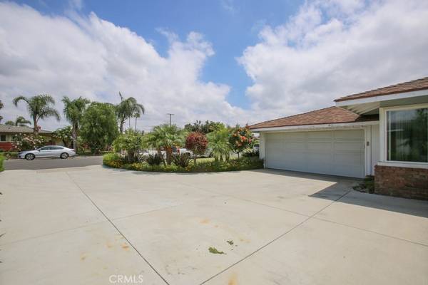 Garden Grove, CA 92840,10362 Dewey DR