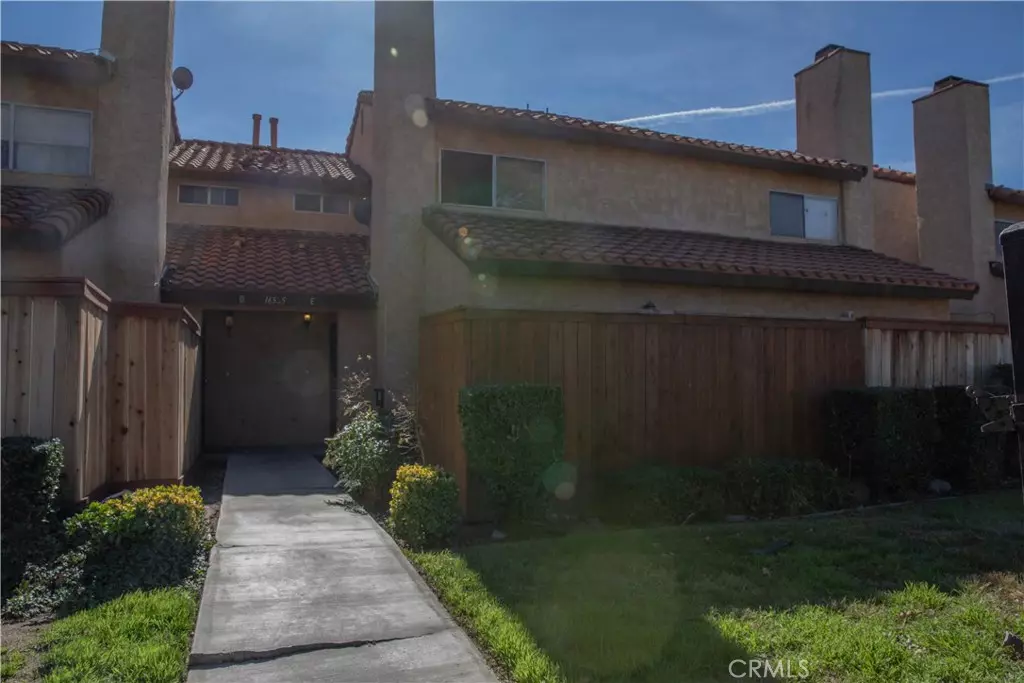 Fontana, CA 92335,16595 Terrace LN #E