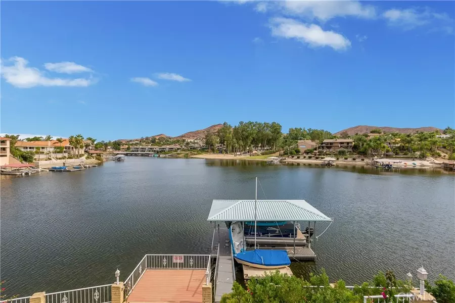 30436 Gulf Stream DR, Canyon Lake, CA 92587