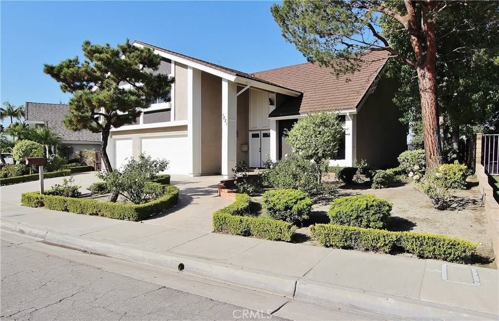 1221 Rain Tree DR, La Habra, CA 90631