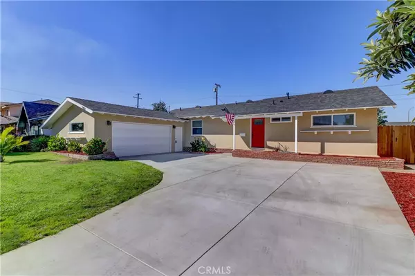 2861 W Elmlawn DR,  Anaheim,  CA 92804