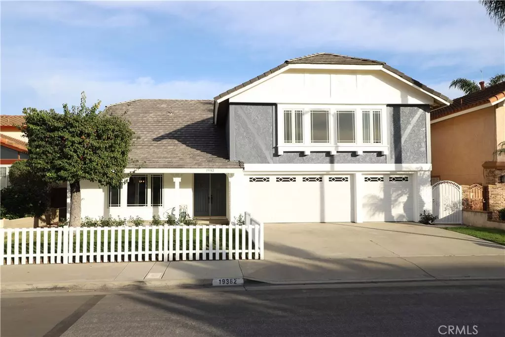 Huntington Beach, CA 92646,19382 Coralwood LN