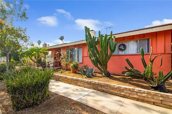 2285 Miner ST #A-C, Costa Mesa, CA 92627