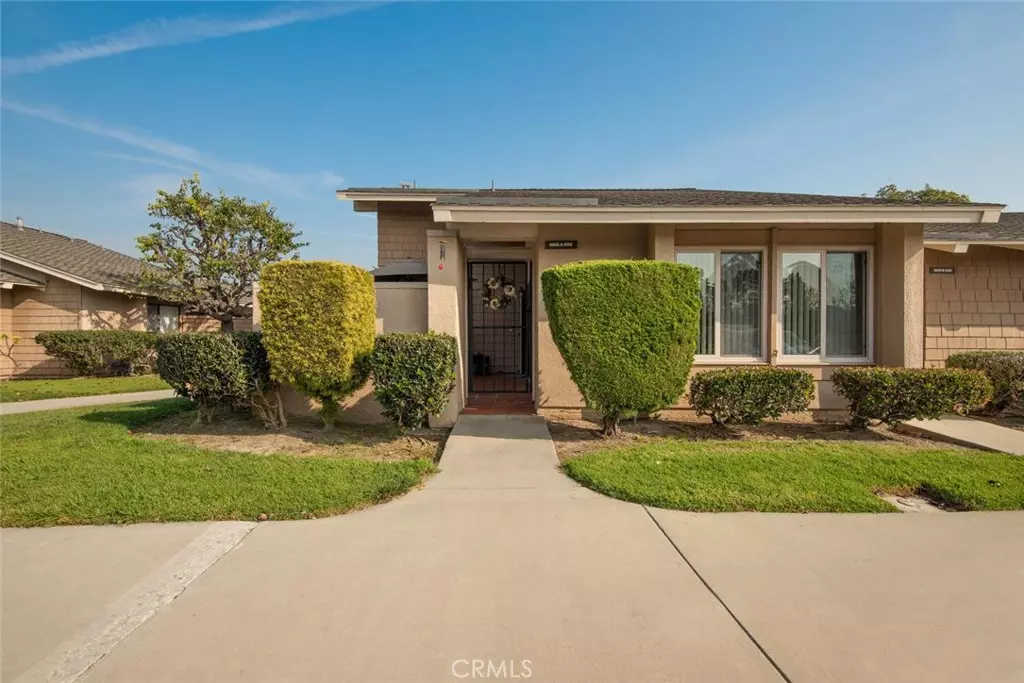 Huntington Beach, CA 92646,8655 502 A Fresno CIR #502A