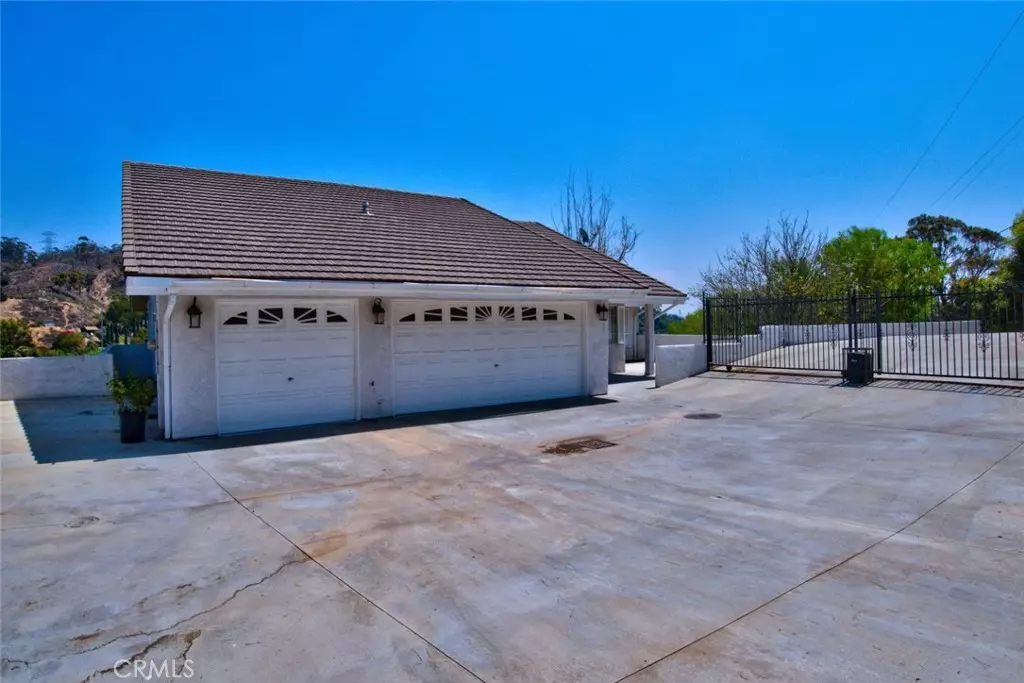 La Habra Heights, CA 90631,2500 Ardsheal DR