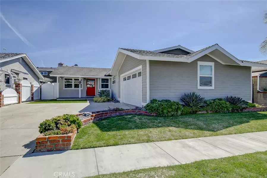 750 Catalina AVE, Seal Beach, CA 90740