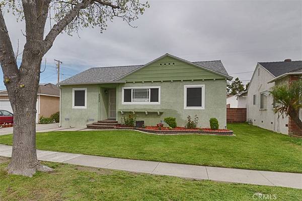 2425 Hardwick ST, Lakewood, CA 90712