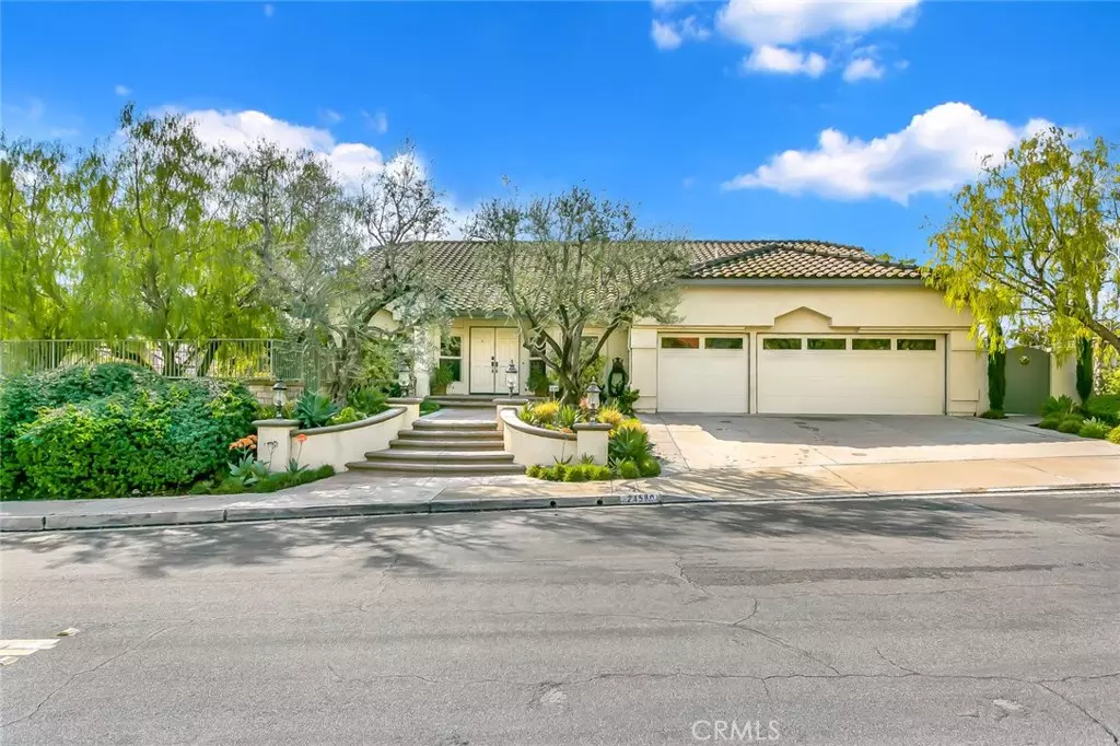 Yorba Linda, CA 92887,24580 Avenida De Marcia