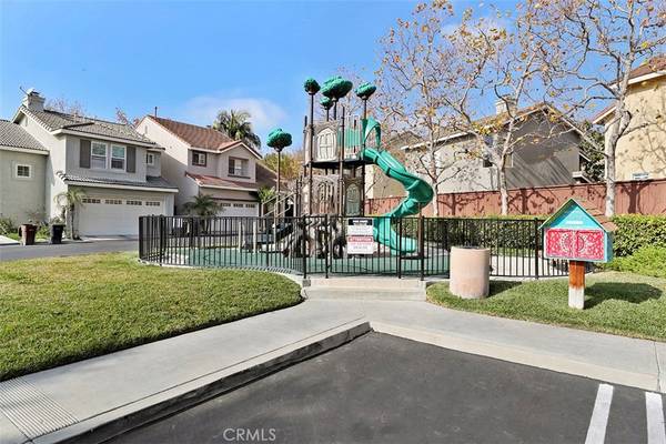 Aliso Viejo, CA 92656,1 Sydney CT